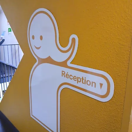 Unisotel Valenciennes Ex-hotel F1 *