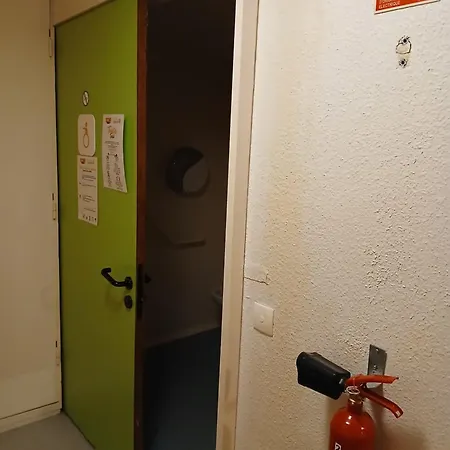 Unisotel Valenciennes Ex-hotel F1 Haulchin