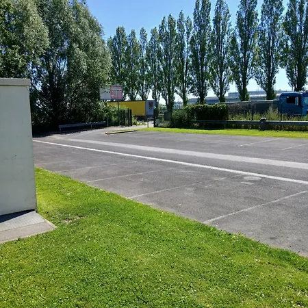 Hotel Unisotel Valenciennes Ex-hotel F1